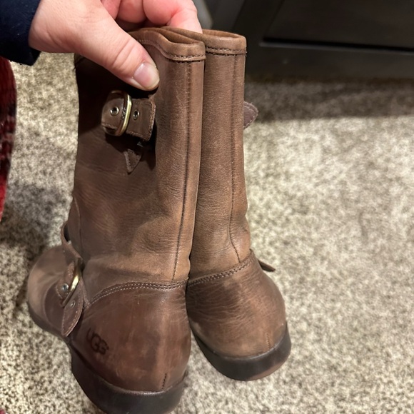 UGG Brown Leather Boots - Picture 2 of 8